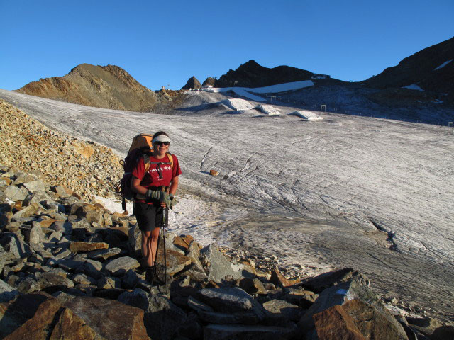 Gudrun zwischen Hildesheimer Hütte und Schussgrubenkogel (19. Aug.)