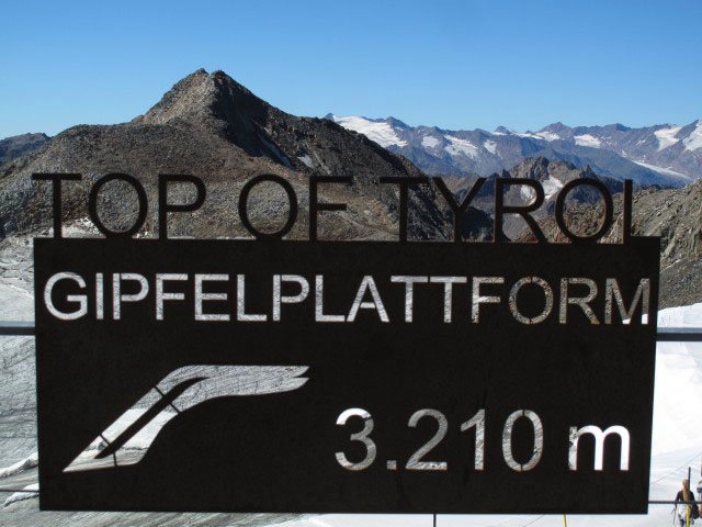 von der Bergstation der 8-Gondelbahn Schaufeljoch Richtung S&uuml;dwesten (19. Aug.)