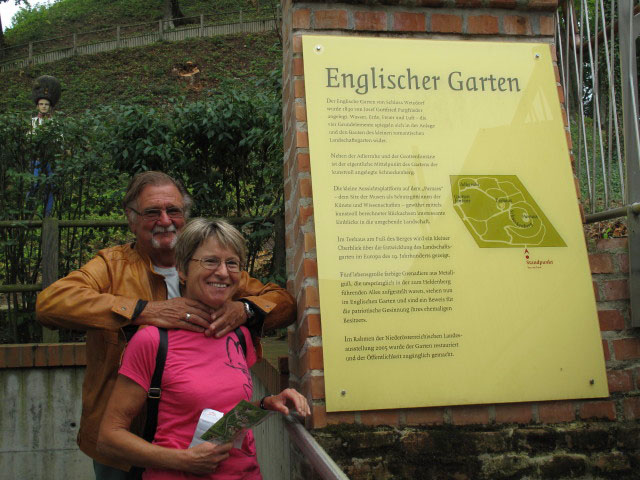 Papa und Mama im Englischen Garten