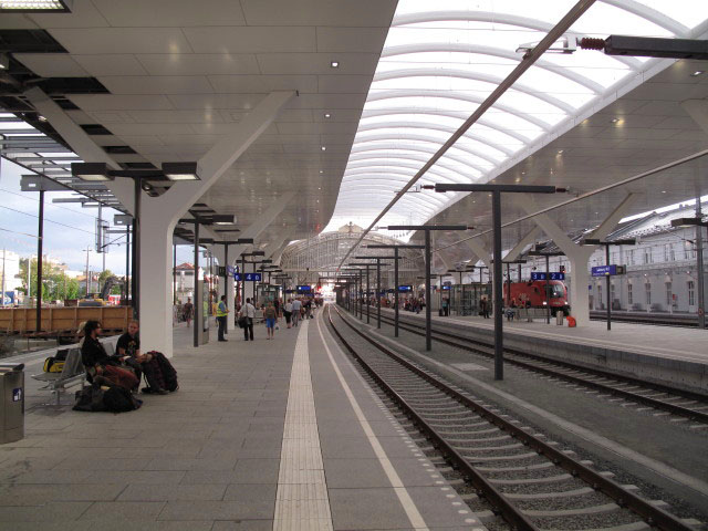 Hauptbahnhof Salzburg, 423 m (5. Aug.)