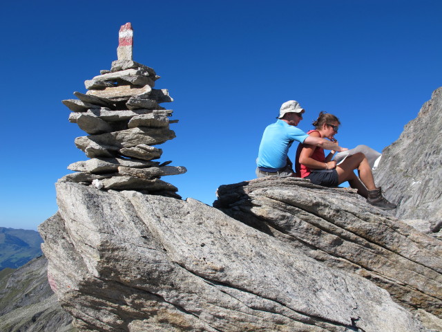 Christoph und Gudrun in der Melkerscharte, 2.814 m (8. Sep.)