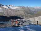 Gudrun und Christoph am Ende des Schwarzensteinkees (9. Sep.)