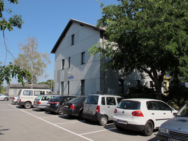 Bahnhof M&uuml;nchendorf, 186 m