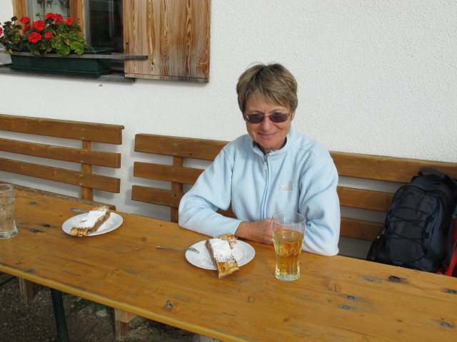 Mama auf der Sonnbergalm, 1.950 m