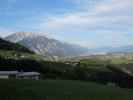 Karwendel und Inntal von Gasse aus