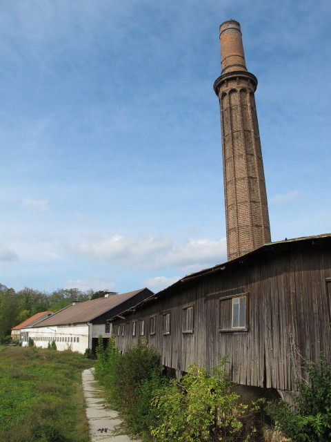 beim Bahnhof Neubau-Kreuzstetten