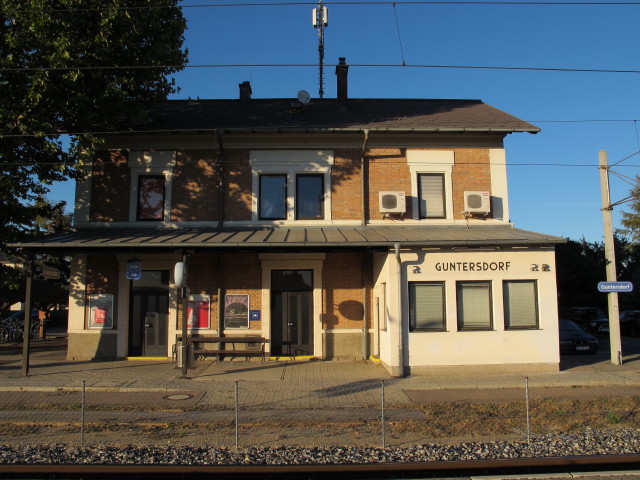 Bahnhof Guntersdorf, 250 m