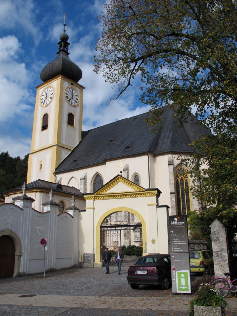 Stadtpfarrkirche, 362 m