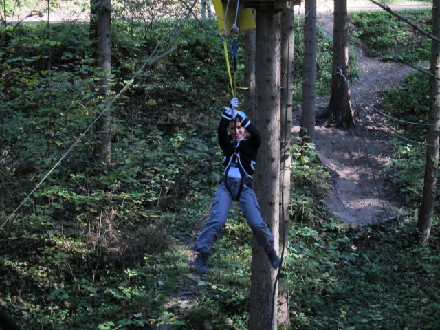 Diana im Parcours 'Wiesel' im Kletterwald Buchenberg