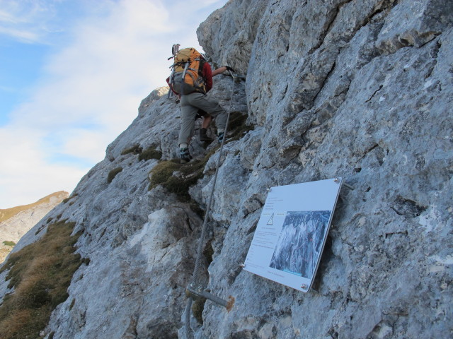 Haidachstellwand-Klettersteig: Christoph im südwestlichen Einstieg (21. Okt.)