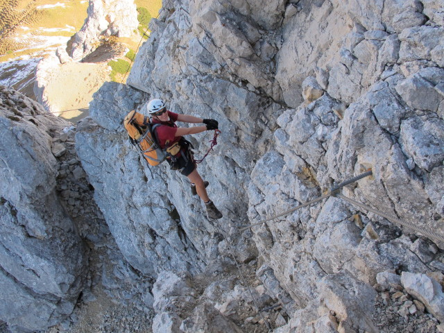Haidachstellwand-Klettersteig: Gudrun auf der Seilbr&uuml;cke (21. Okt.)