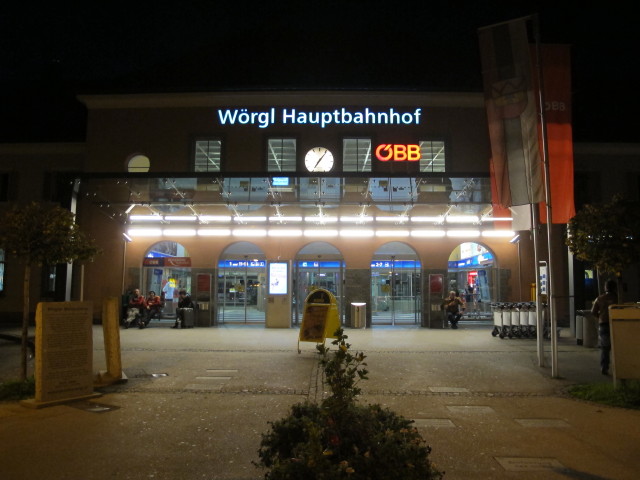 Hauptbahnhof W&ouml;rgl, 505 m (21. Okt.)