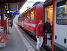 Romy und Carmen im Bahnhof Appenzell, 786 m