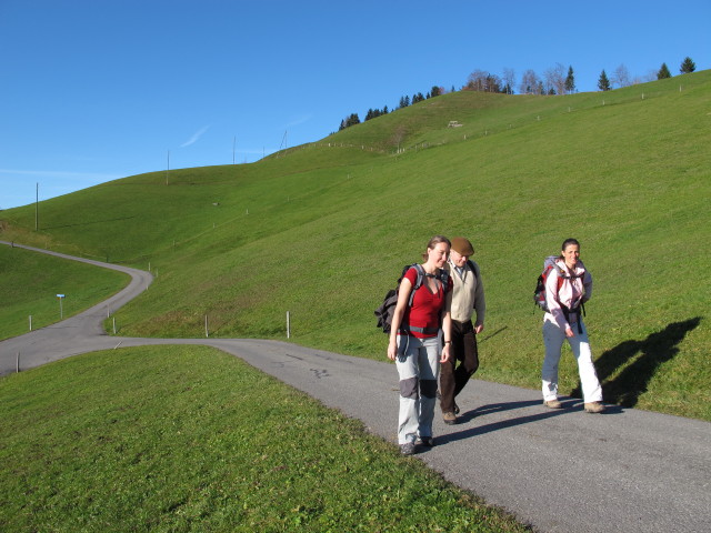 Carmen, Alexander und Romy zwischen Oberguetenäsch und Gross Himmelberg