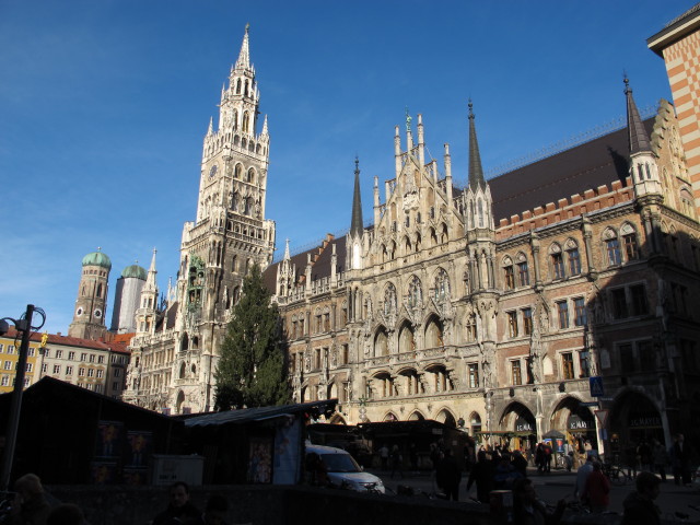 Neues Rathaus (24. Nov.)