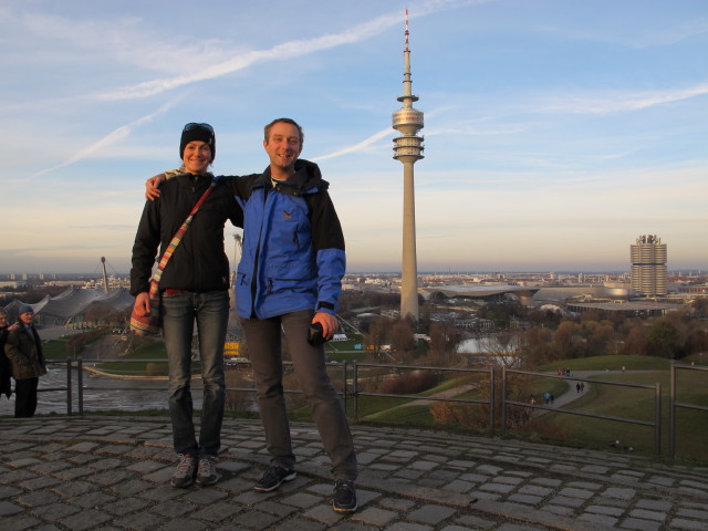 Julia und ich am Olympiaberg, 564 m (24. Nov.)