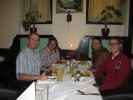 Ich, Doris, Katja und Jakob im Restaurant zur steirischen Botschaft