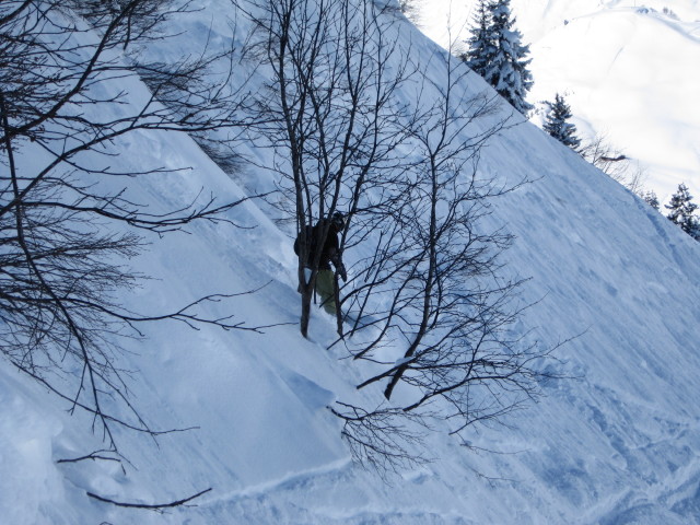 Markus neben der Walserstutz-Skiroute