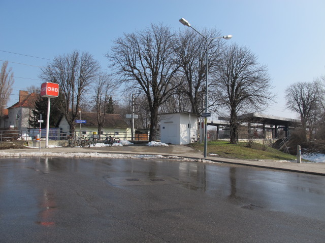 Bahnhof Strebersdorf, 165 m (28. Feb.)