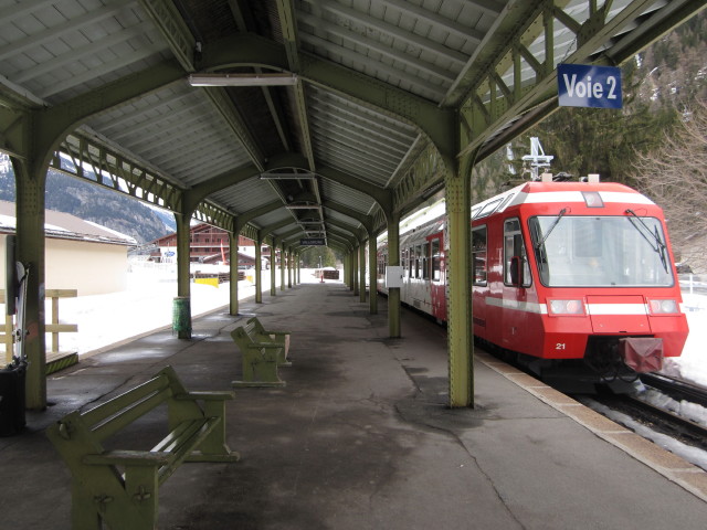 R 26220 im Bahnhof Vallorcine, 1.261 m (9. März)