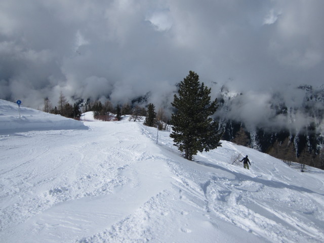 Markus neben der Piste 'Arolles'