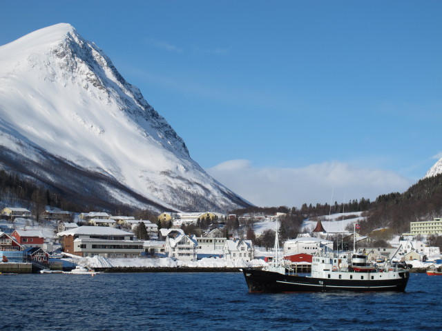 Lyngen vom Lyngsfjord aus (27. März)