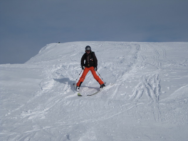 Claudia zwischen Giilavárri und Skávlevárri