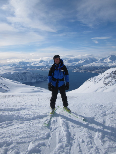 Ich zwischen Giilavárri und Skávlevárri