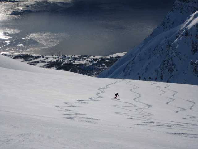 zwischen Skávlevárri und Olderdalen