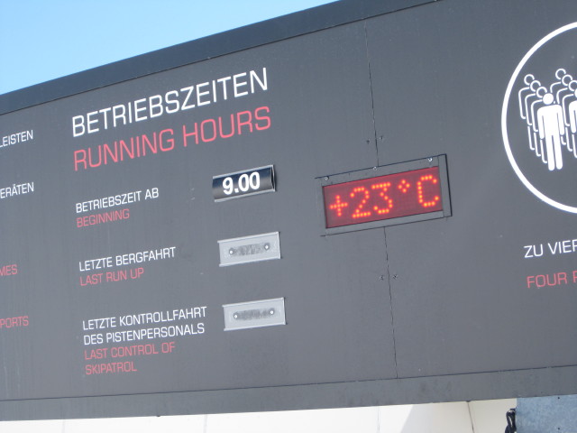 Talstation der H&ouml;llspitzbahn, 1.993 m (15. Apr.)