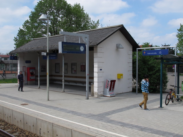 Haltestelle Höflein an der Donau, 171 m