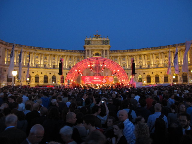 Heldenplatz