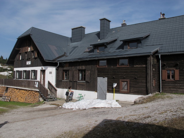 Sonnschienh&uuml;tte, 1.523 m (19. Mai)