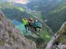 Kaiser-Franz-Joseph-Klettersteig: Sabrina, ich und Romana auf der Seilbrücke (18. Mai)