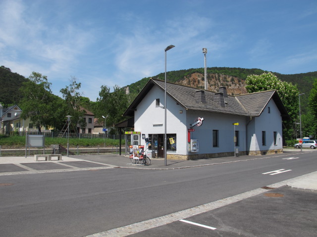 Bahnhof Winzendorf, 332 m (10. Mai)
