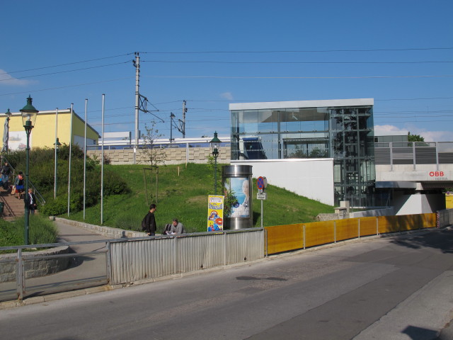 Bahnhof Brunn-Maria Enzersdorf, 219 m (24. Mai)