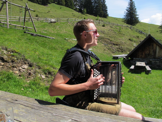 Thomannbauerh&uuml;tte, 1.697 m (9. Juni)