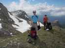 Christoph und Gudrun neben Weg 454 zwischen Windscharte und Schneibstein (15. Juni)