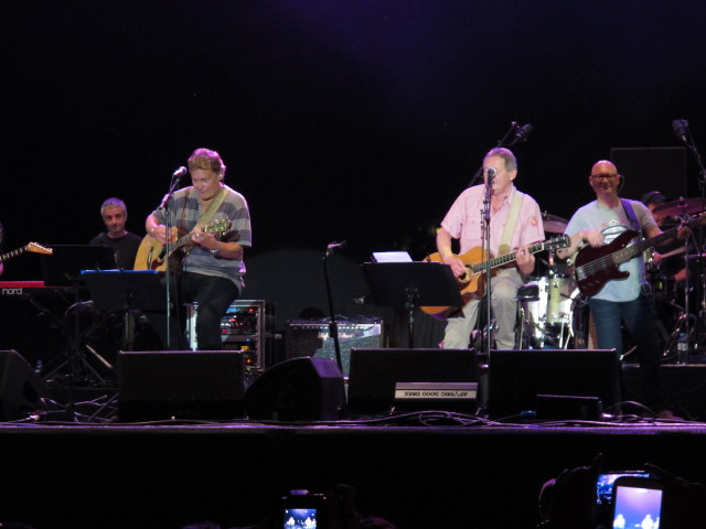 Rainhard Fendrich und Wolfgang Ambros auf der Wien Energie / Radio Wien Fest-B&uuml;hne (22. Juni)