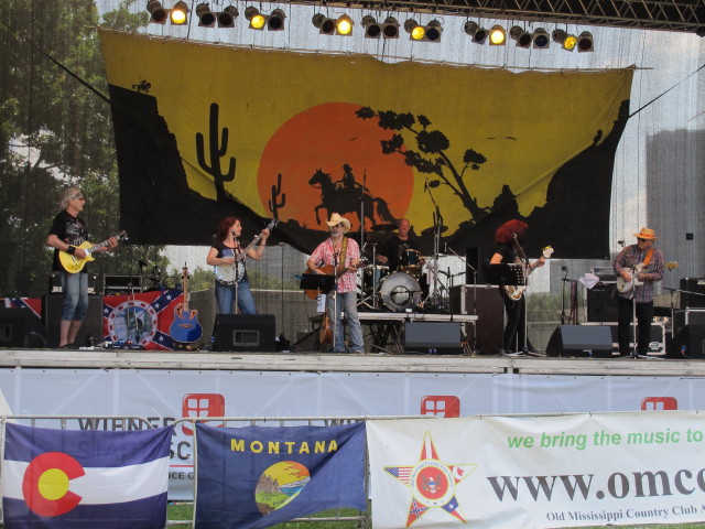 Okemah auf der Wiener St&auml;dtische Versicherung/Country & Western-B&uuml;hne (23. Juni)