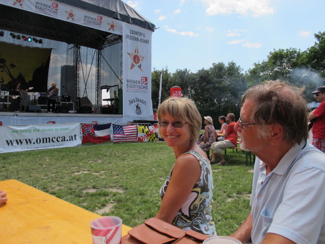 Mama und Papa auf der Wiener St&auml;dtische Versicherung/Country & Western-Insel (23. Juni)