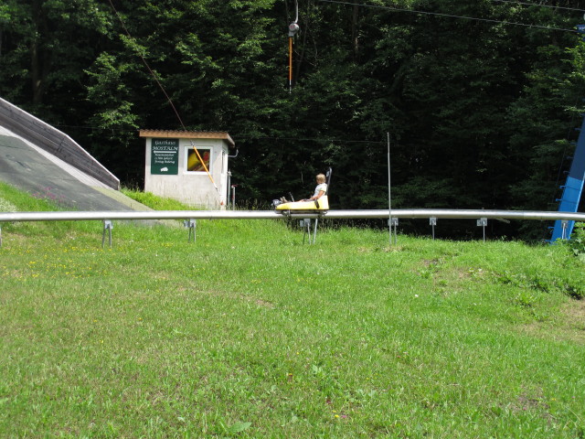 Mama auf der Sommerrodelbahn 'High Hills'