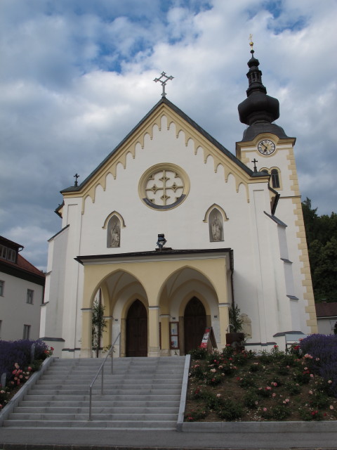 Pfarrkirche Hll. Petrus und Paulus, 479 m