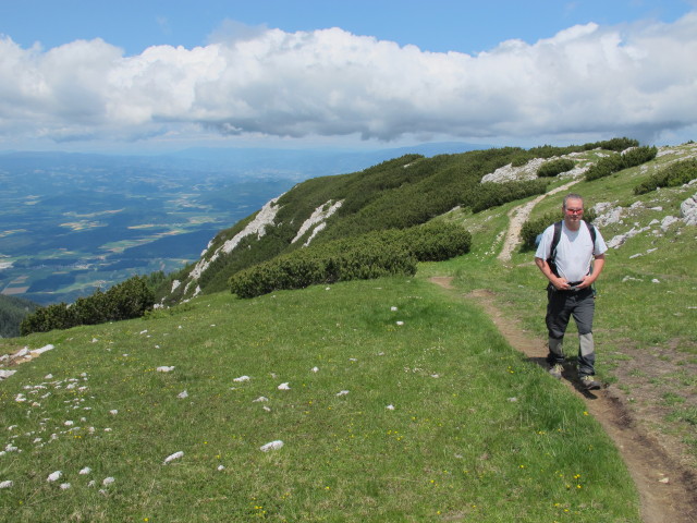 Erich auf Weg P3 zwischen Ezzo's H&uuml;tte und Kniepssattel