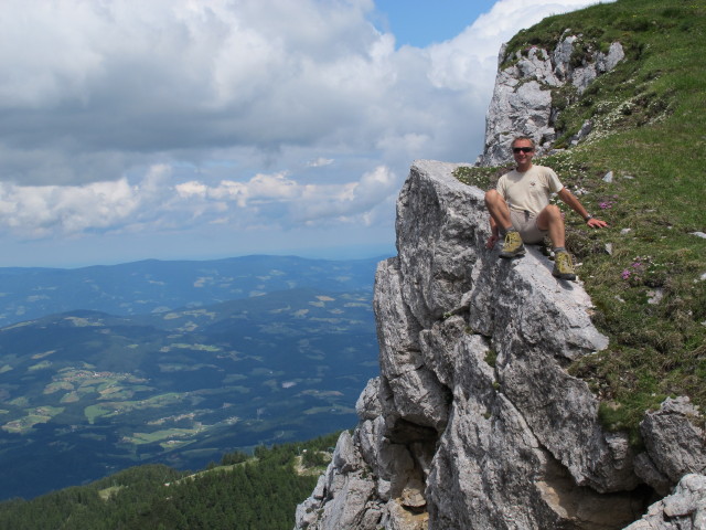 Ich neben Weg P4 zwischen Knieps und Feistritzer Spitze