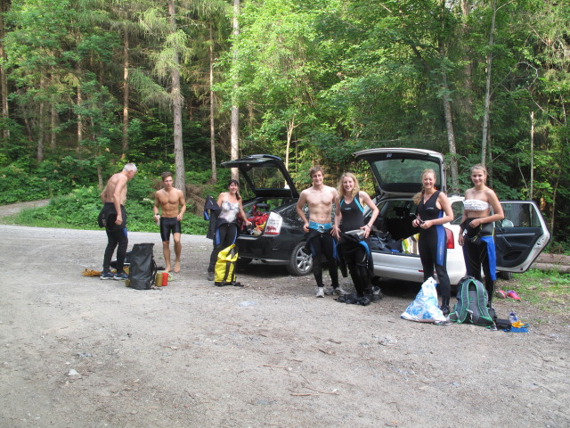 Josef, Christoph, Ulrike, Christian, Sabrina, Martina und Miriam in Fellberg