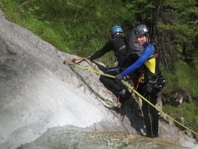 Erwin und Hannelore im Dorfbach