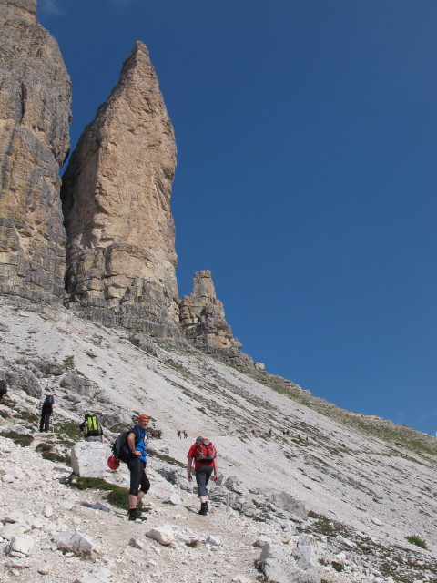 Sabrina, Klaus und Reinhard auf Weg 101 zwischen Rifugio Lavaredo und Paternsattel