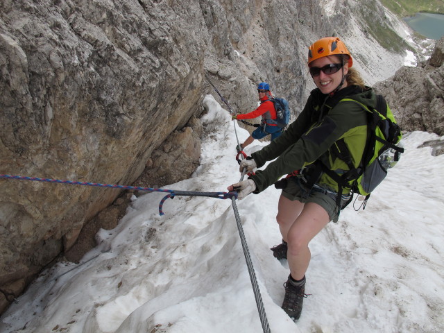 Christian und Sabrina am Innerkofler-De-Luca-Klettersteig zwischen Gamsscharte und Galleria Paterna