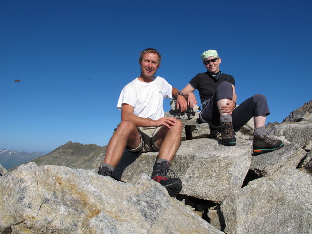 Ich und Irene bei der Kreuzung Weg 102/Erfurter Weg (28. Juli)